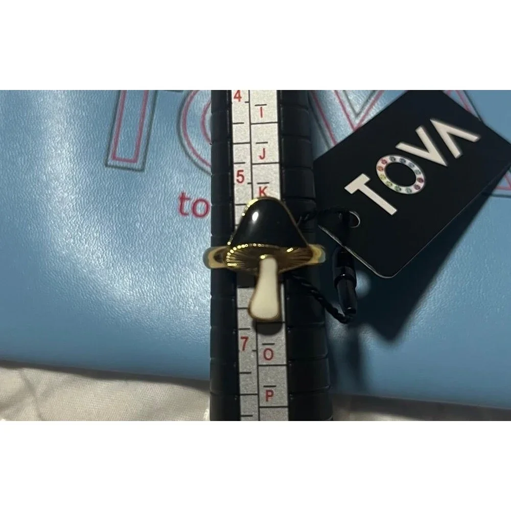 TOVA Ring Mushroom ring shrum womens size 6 made in Canada New in zipper pouch 6